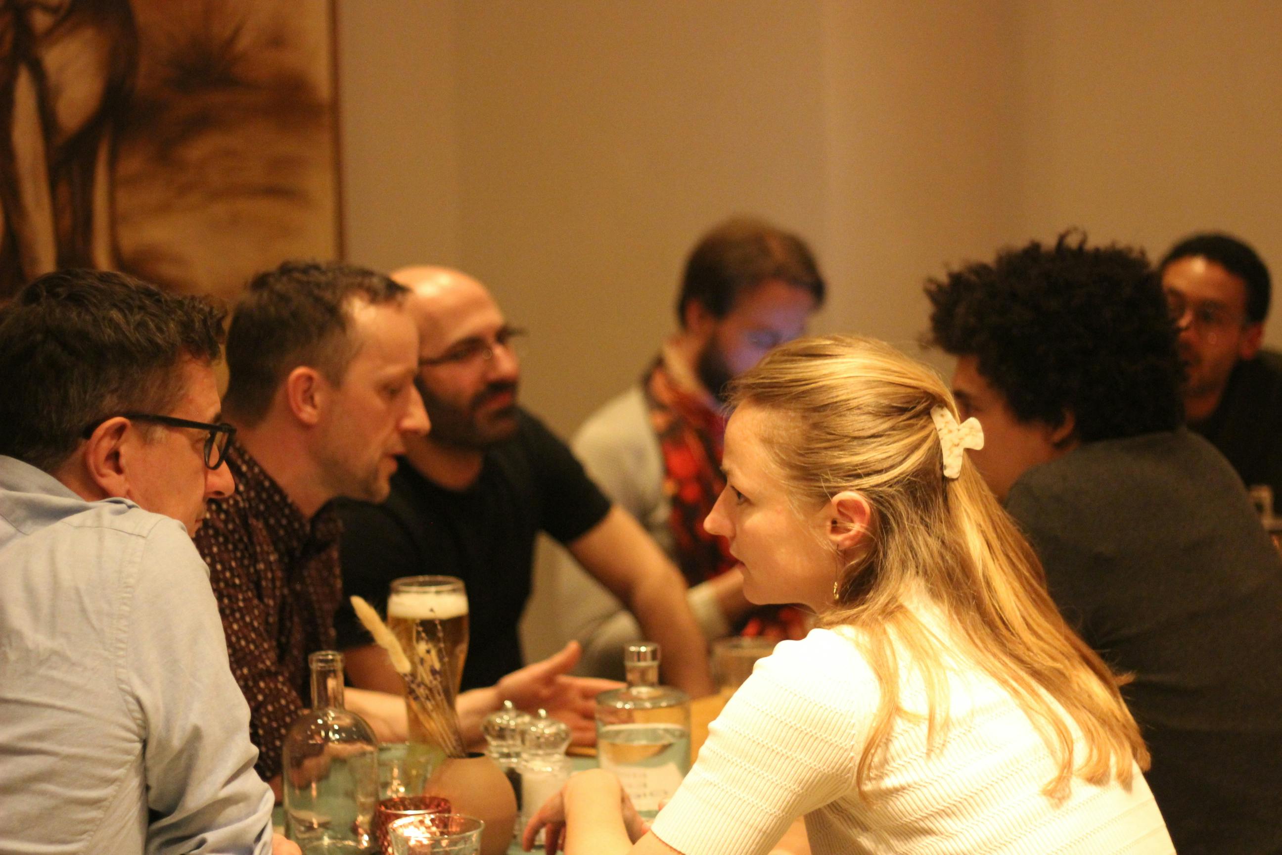 Food, beer & ideas going around at the Climate Tech Dinner in Berlin